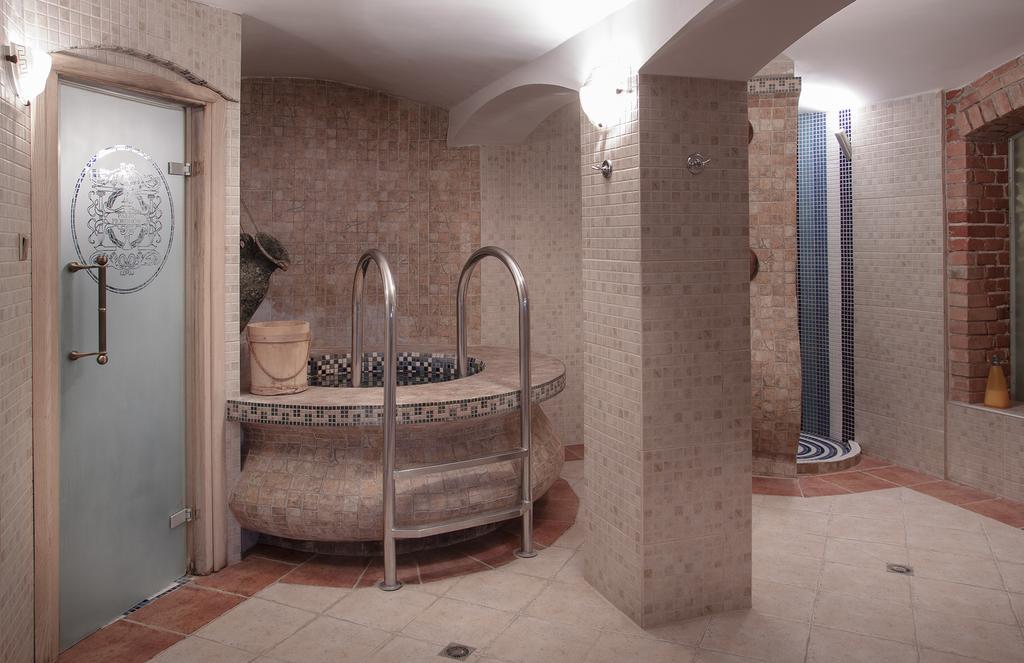 Palac Piorunow & Spa Kwiatkowice Esterno foto
