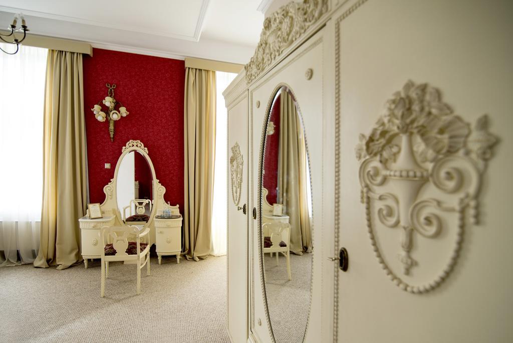 Palac Piorunow & Spa Kwiatkowice Esterno foto